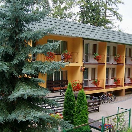 Dom Wczasowy Brido Hotel บาร์โด ภายนอก รูปภาพ