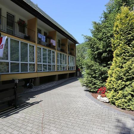 Dom Wczasowy Brido Hotel บาร์โด ภายนอก รูปภาพ