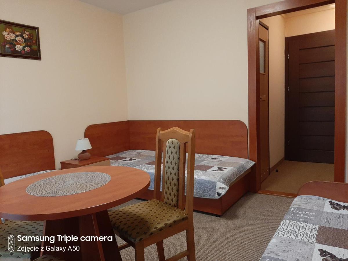 Dom Wczasowy Brido Hotel บาร์โด ภายนอก รูปภาพ