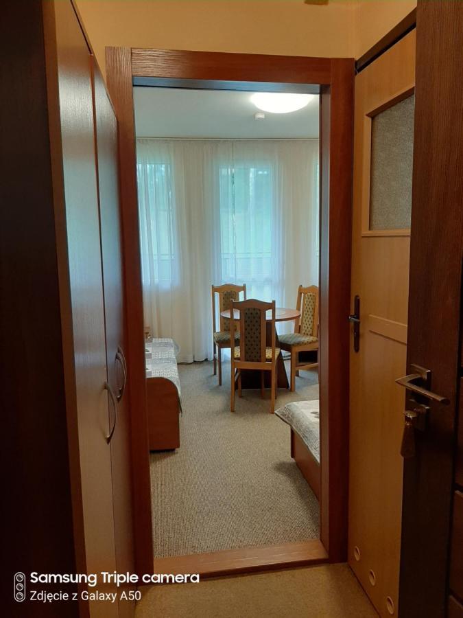 Dom Wczasowy Brido Hotel บาร์โด ภายนอก รูปภาพ