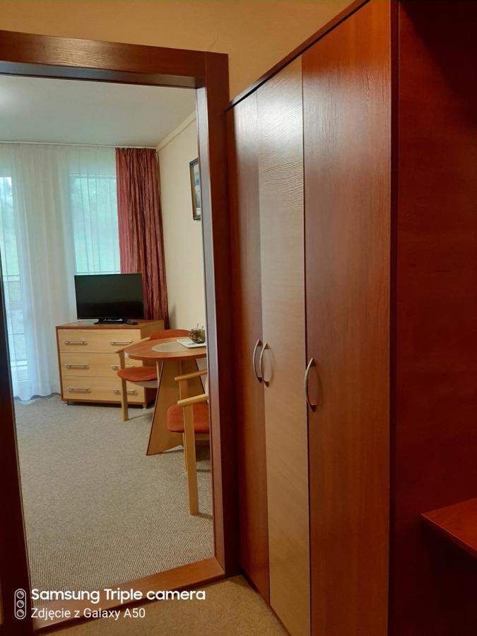 Dom Wczasowy Brido Hotel บาร์โด ภายนอก รูปภาพ