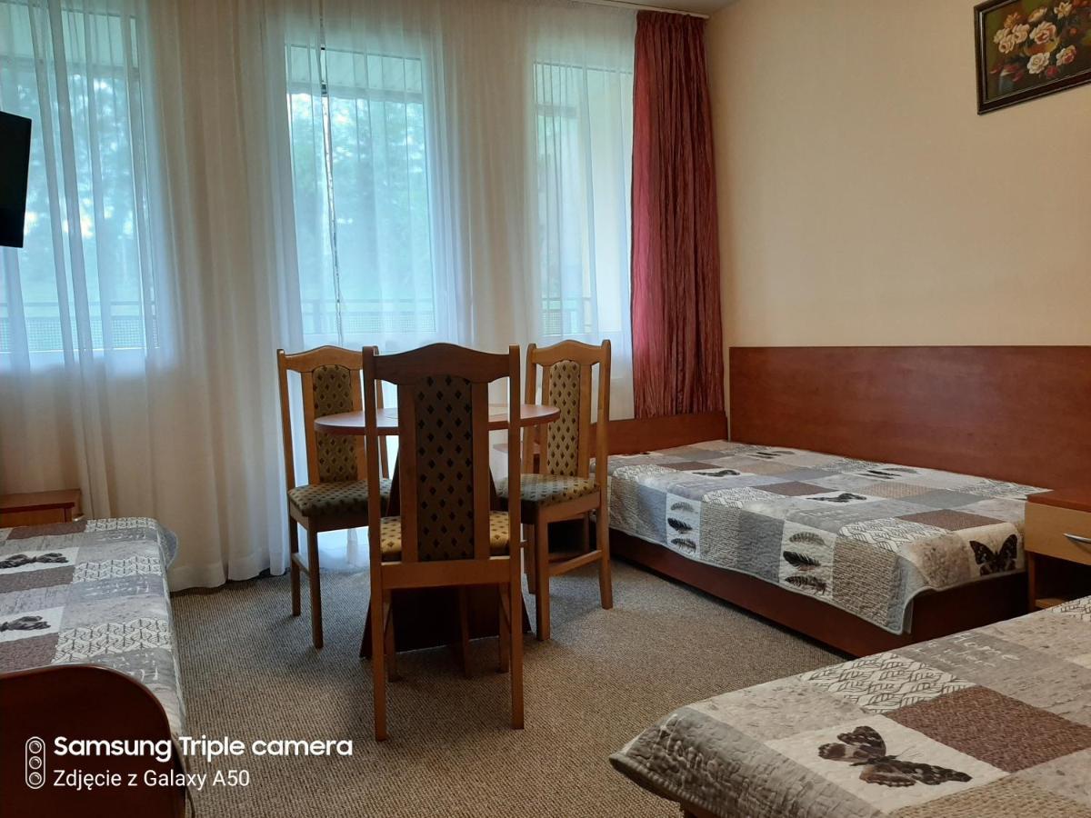 Dom Wczasowy Brido Hotel บาร์โด ภายนอก รูปภาพ